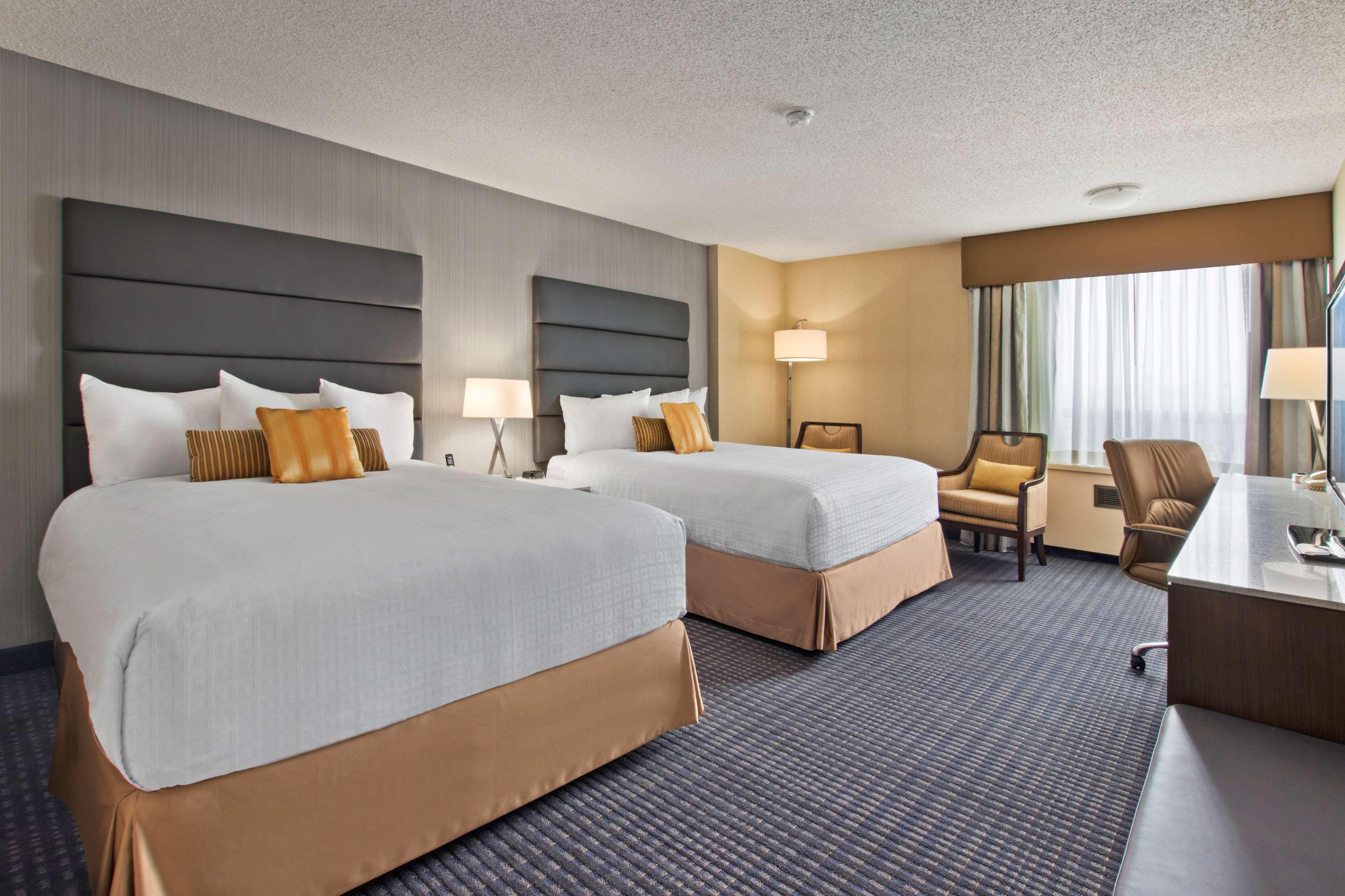 Hotel Western Pontoon 4*